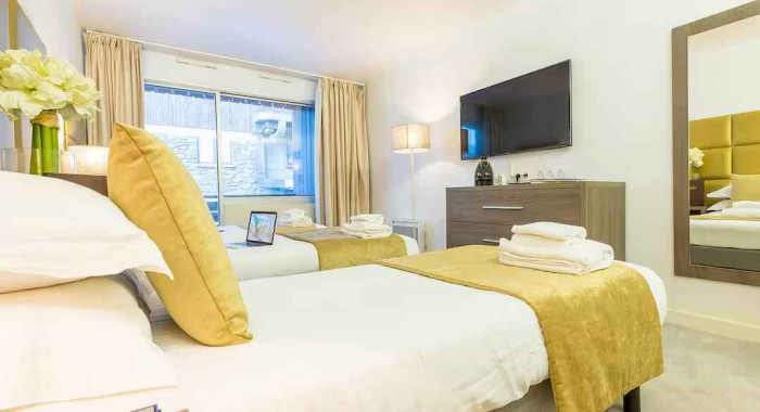Hotel Olympic, Courchevel 1850 ski chalet, image 4